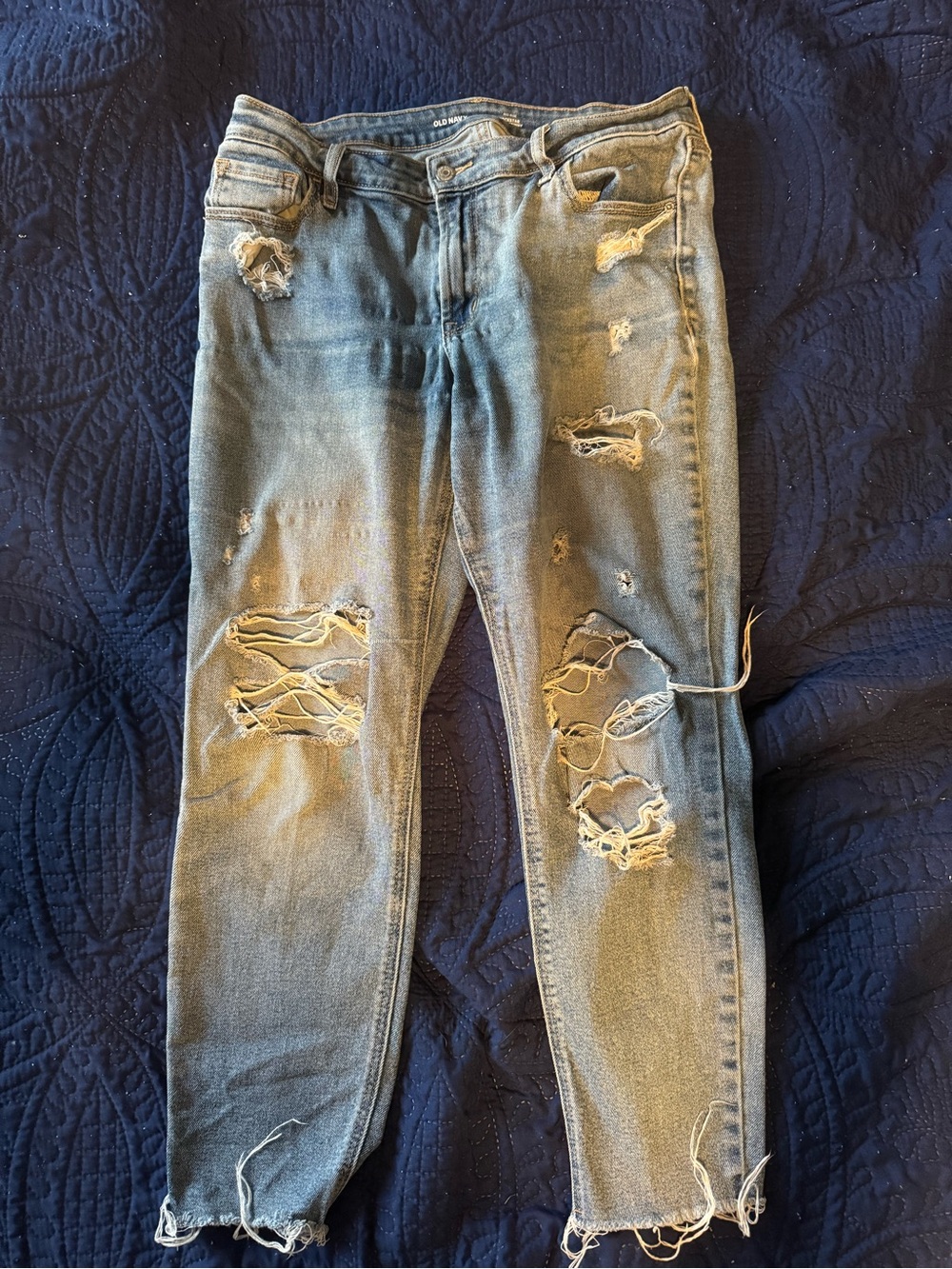 Old Navy Distressed Women’s Blue Denim Ripped Jeans Size 12